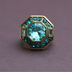 Heidi Daus crystal statement ring